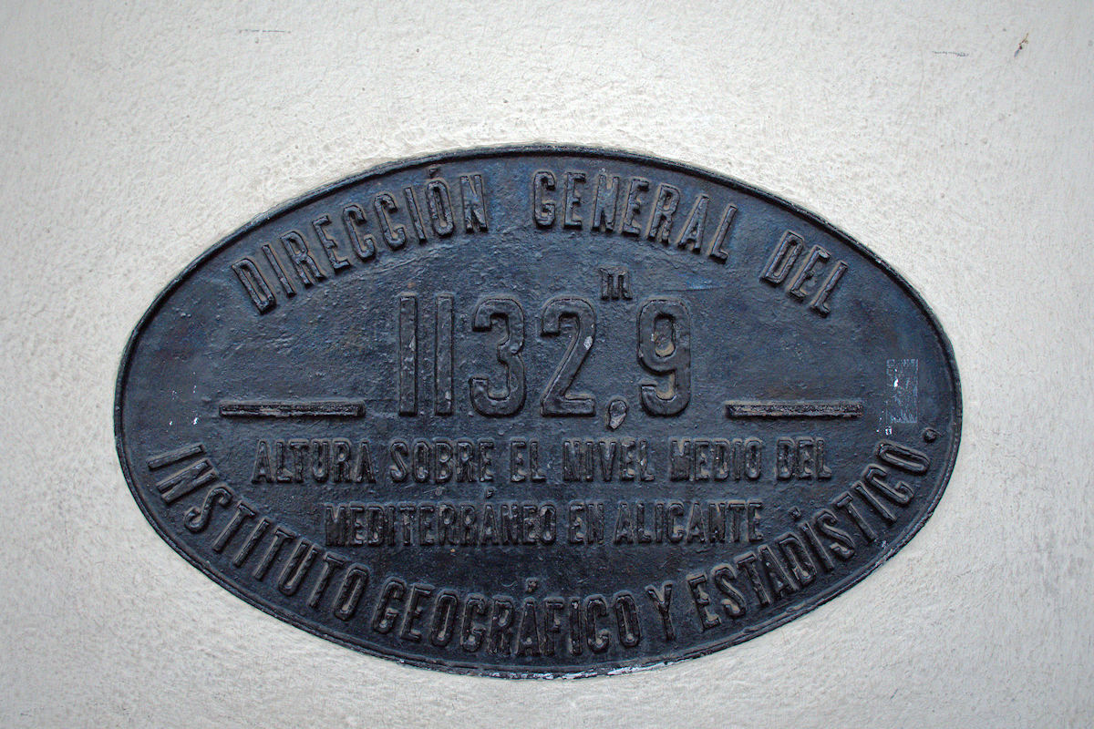 BÂTIMENT VOYAGEURS D'ÁVILA