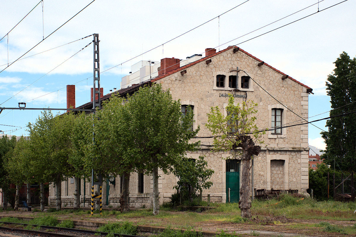 BÂTIMENT VOYAGEURS DE VALLADOLID-LA ESPERANZA