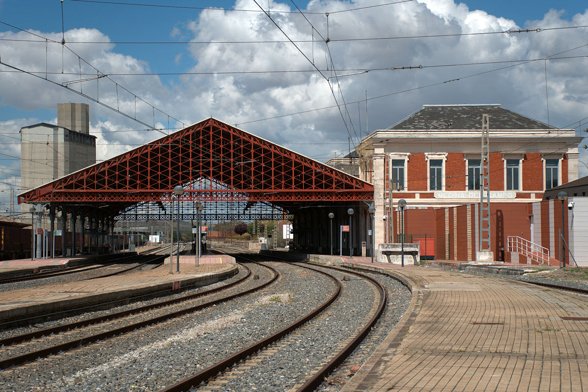 MEDINA DEL CAMPO • ESTACIÓN DEL NORTE