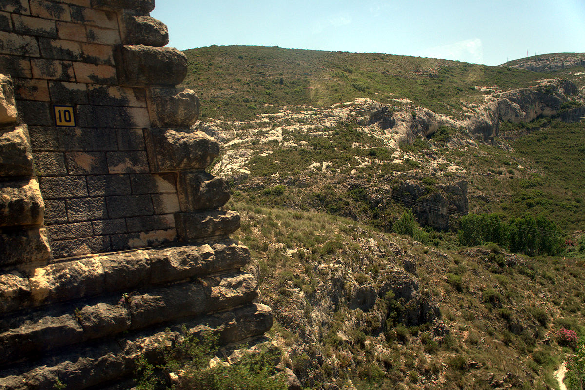 AUTOUR DE VALÈNCIA