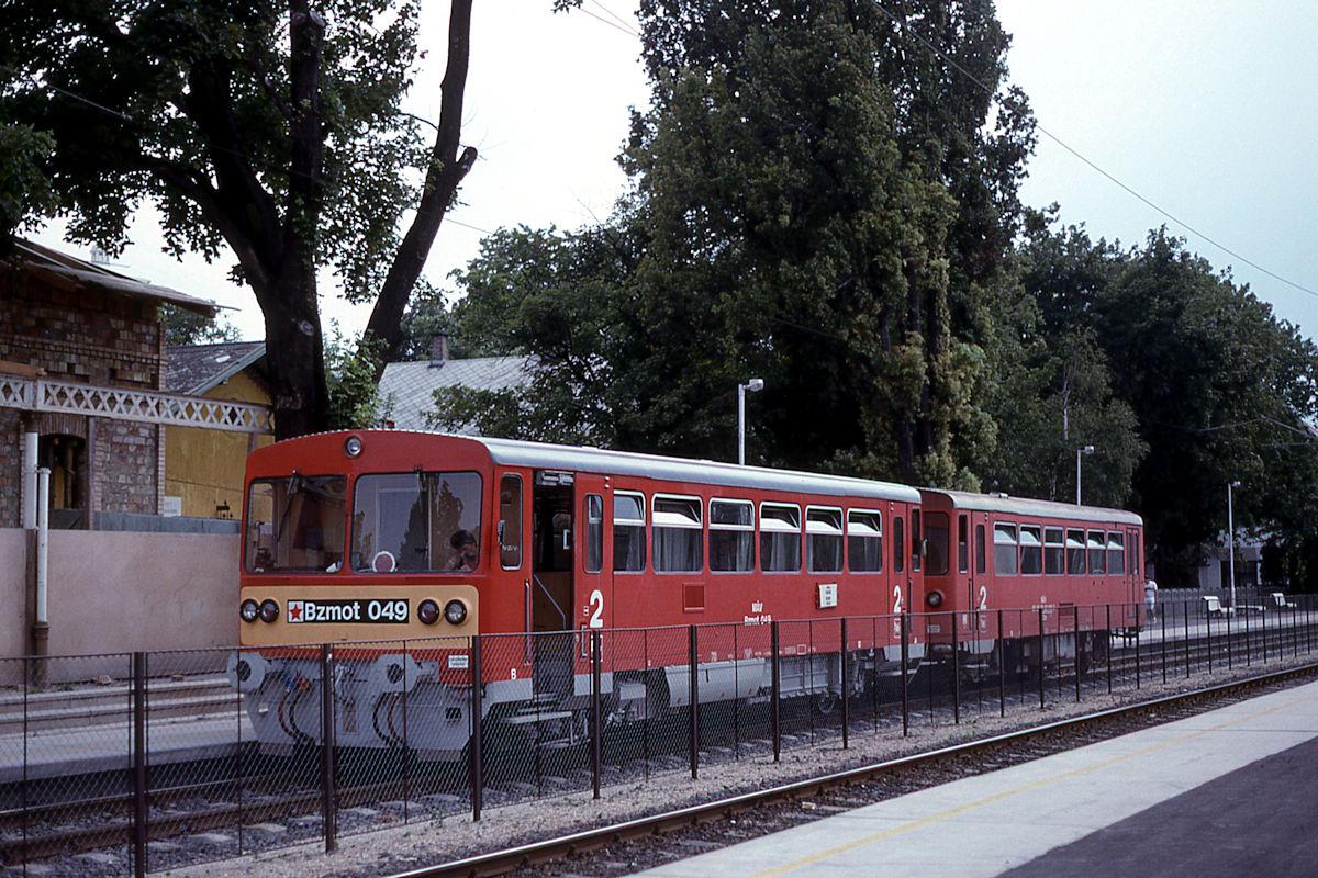 MÁV Bzmot 049