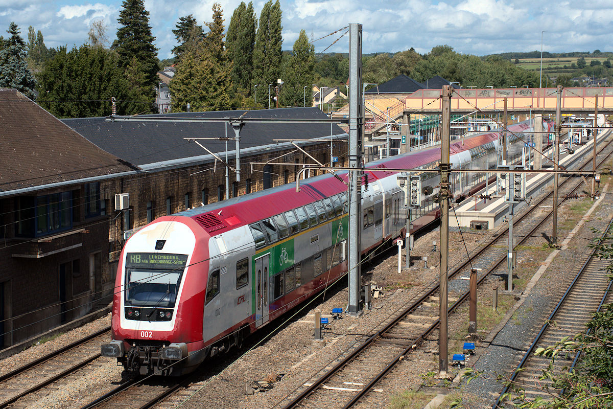 VOITURE PILOTE DOSTO CFL