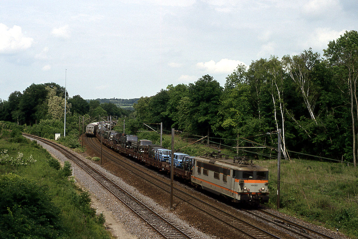 BB 16690