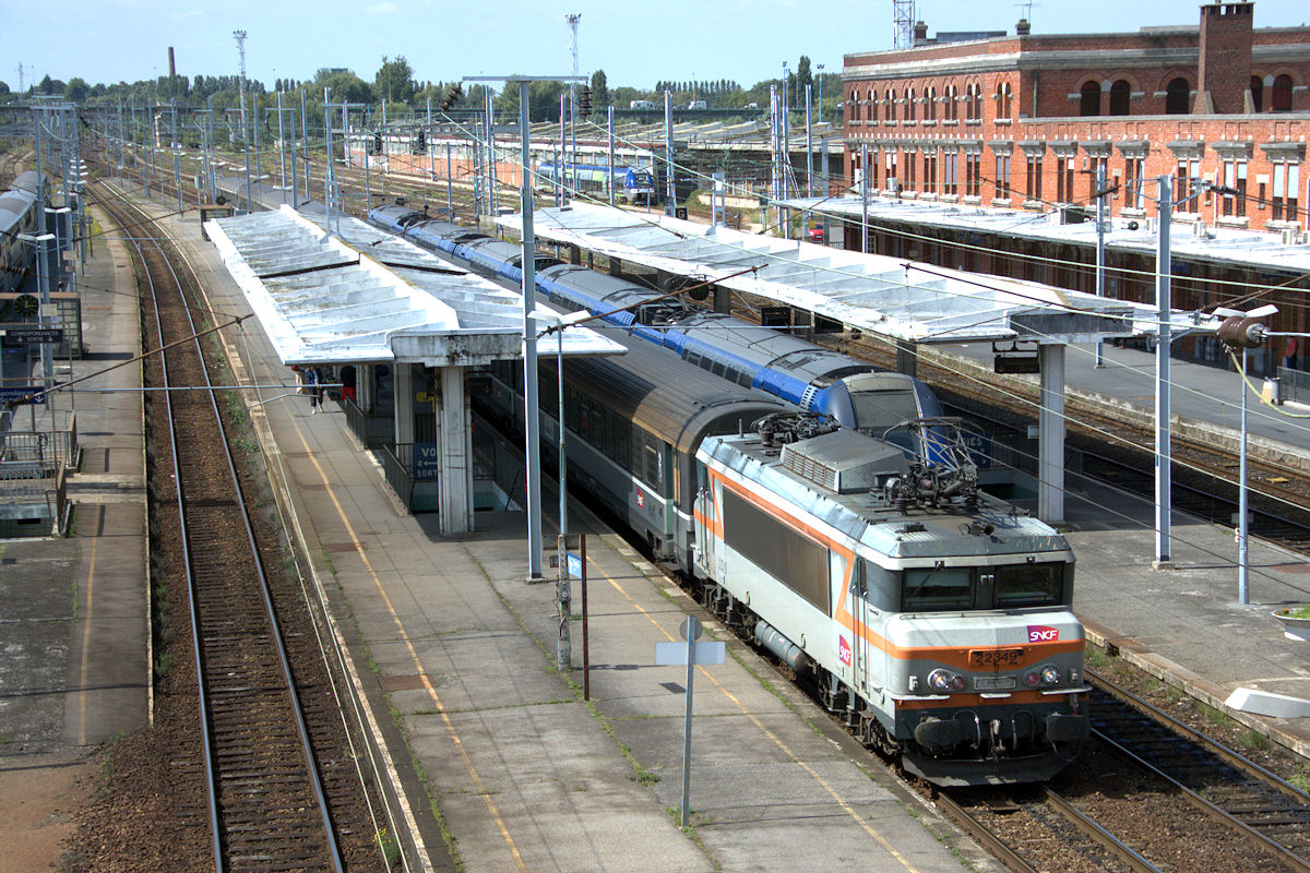 BB 22349 • INTERCITÉS 12313 PARIS-NORD > MAUBEUGE