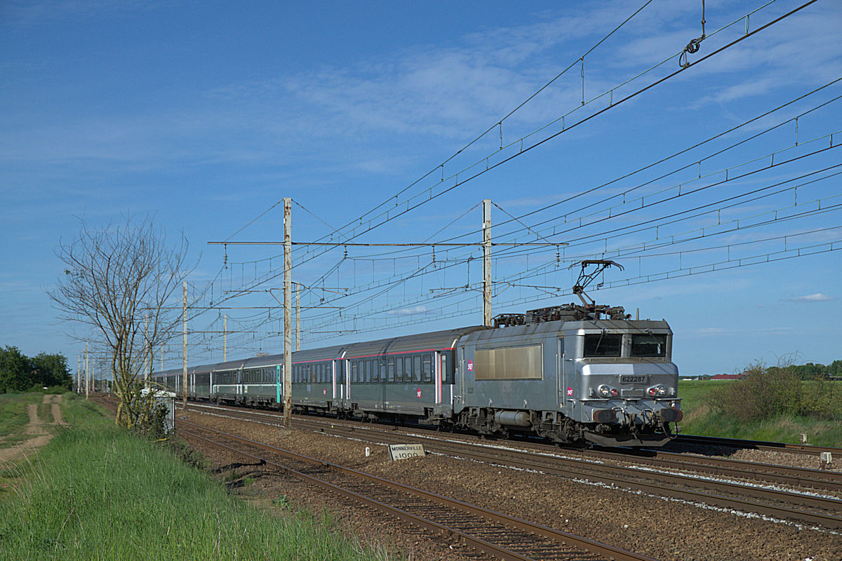 BB 22287 « ST-JEAN-DE-MAURIENNE »