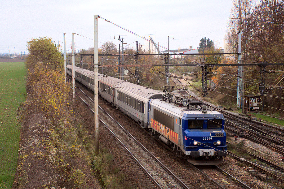 BB 22258 PROVENCE-ALPES-CÔTE D'AZUR