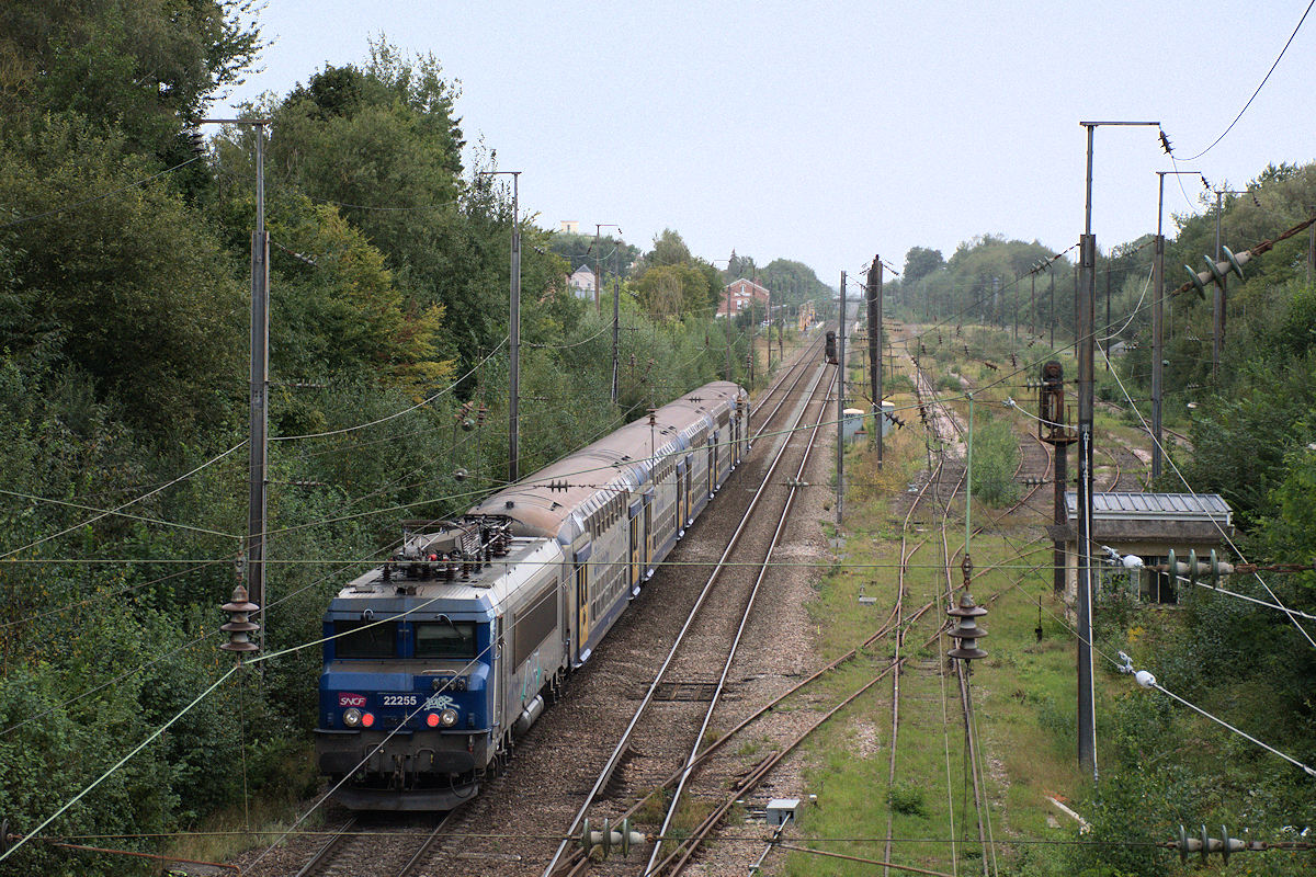 BB 22255 HAUTS-DE-FRANCE • TER K60 841814 MAUBEUGE > LILLE-FLANDRES