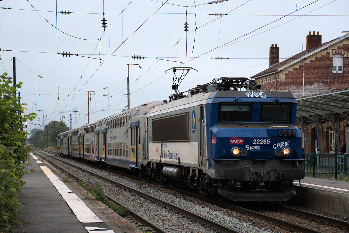 BB 22265 HAUTS-DE-FRANCE • TER K60 841816 MAUBEUGE > LILLE-FLANDRES