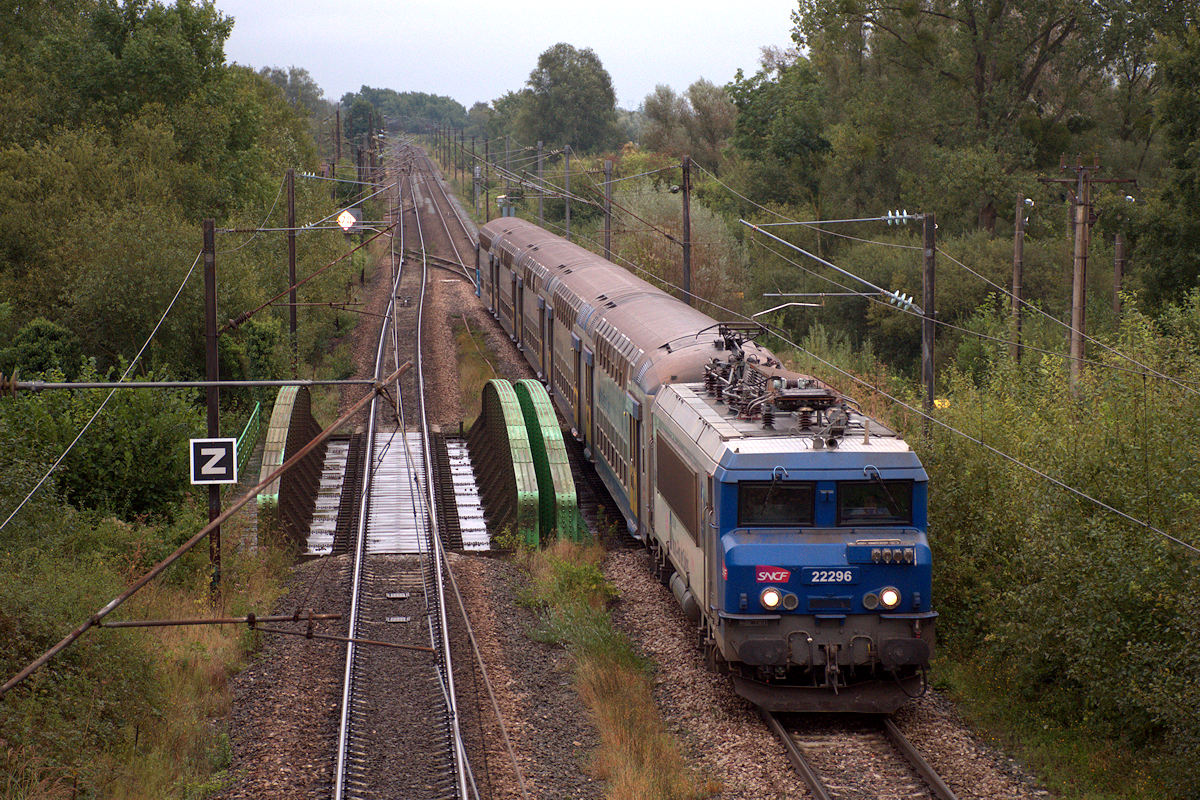 BB 22296 HAUTS-DE-FRANCE • TER K60 841820 MAUBEUGE > LILLE-FLANDRES
