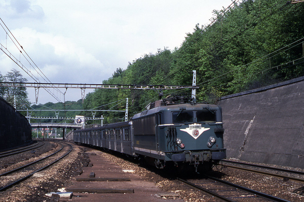 BB 25613