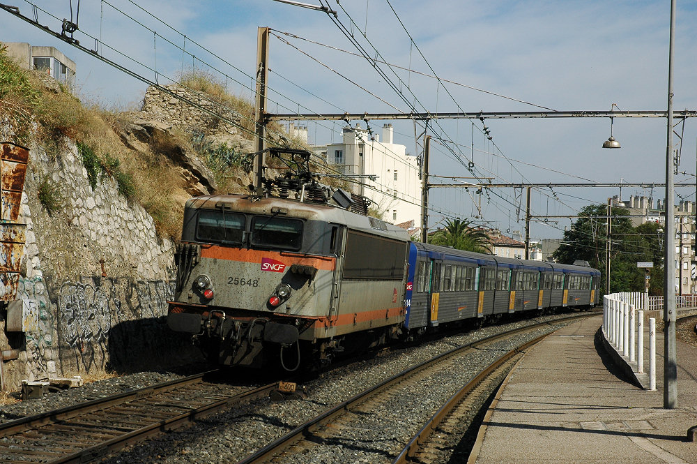 BB 25648