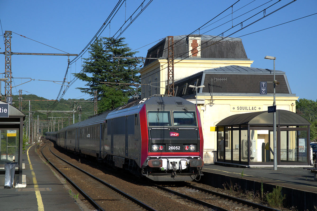 BB 26052 - PARIS-AUSTERLITZ-TOULOUSE-MATABIAU