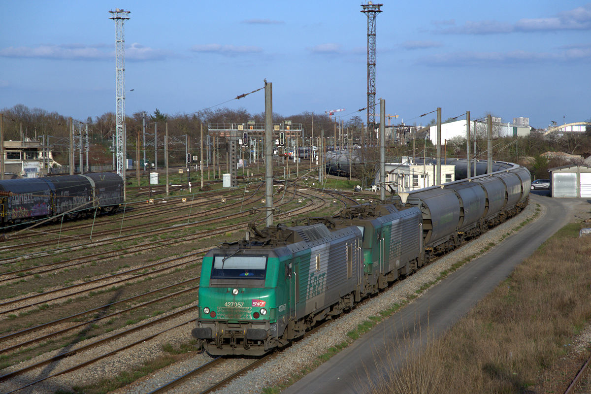 BB 27057 + BB 27054