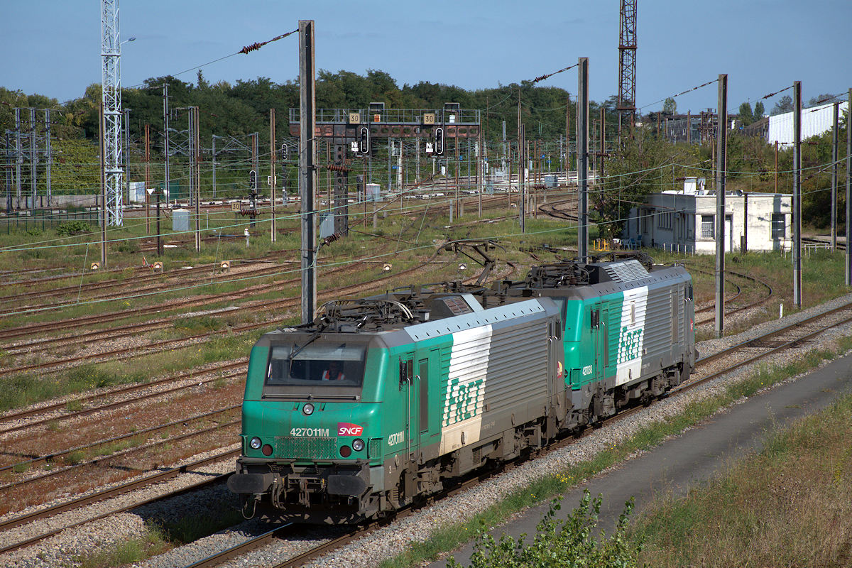 BB 27011M FRET SNCF + BB 27078 FRET SNCF
