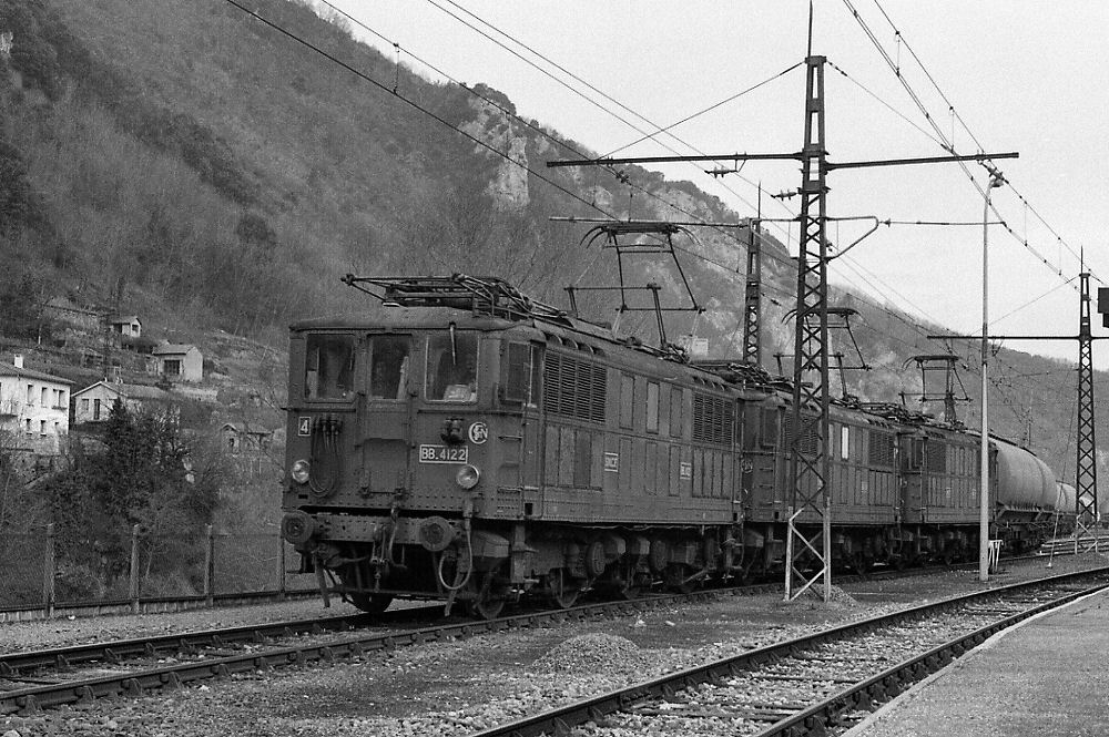 BB 4122