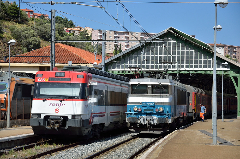 RENFE SÉRIE 447 - 086M "SUNRAIL" (9-447-085-2) BB 7202