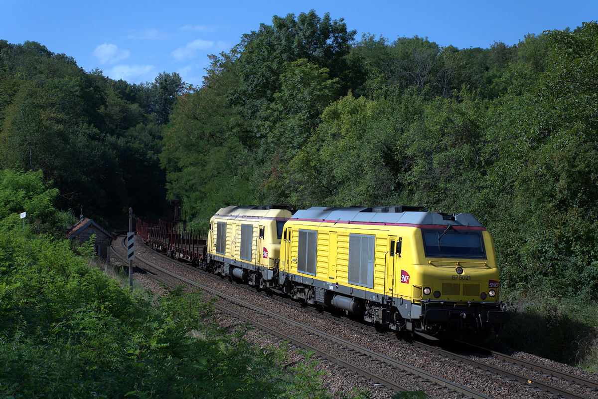 BB 75021 SNCF + BB 75097 SNCF