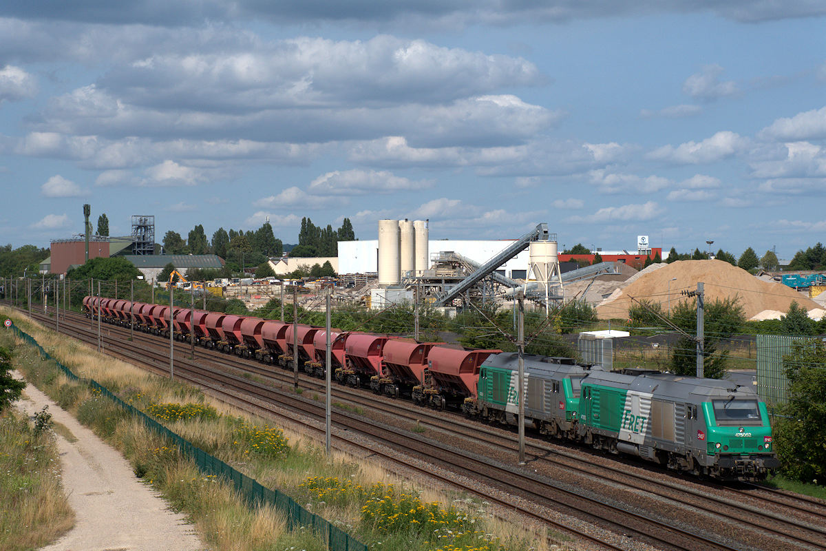 BB 75052 FRET SNCF + BB 75046 FRET SNCF