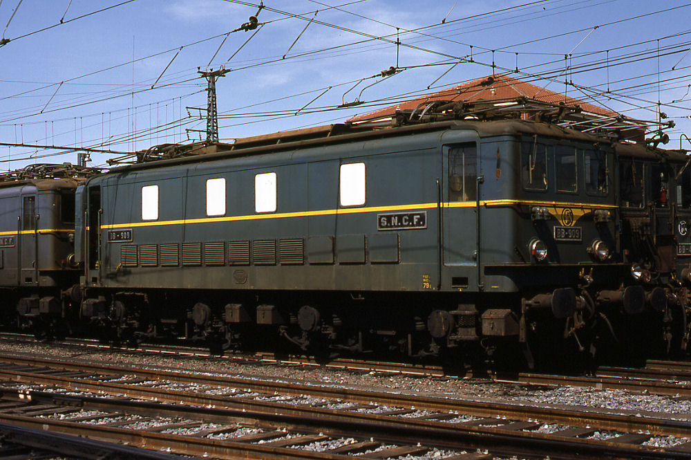 BB 909