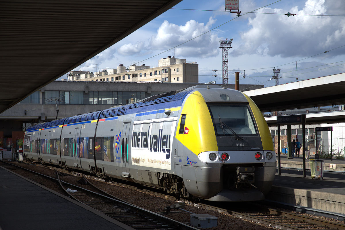 B 81800/B 81799 BOURGOGNE « METAL VALLEY »