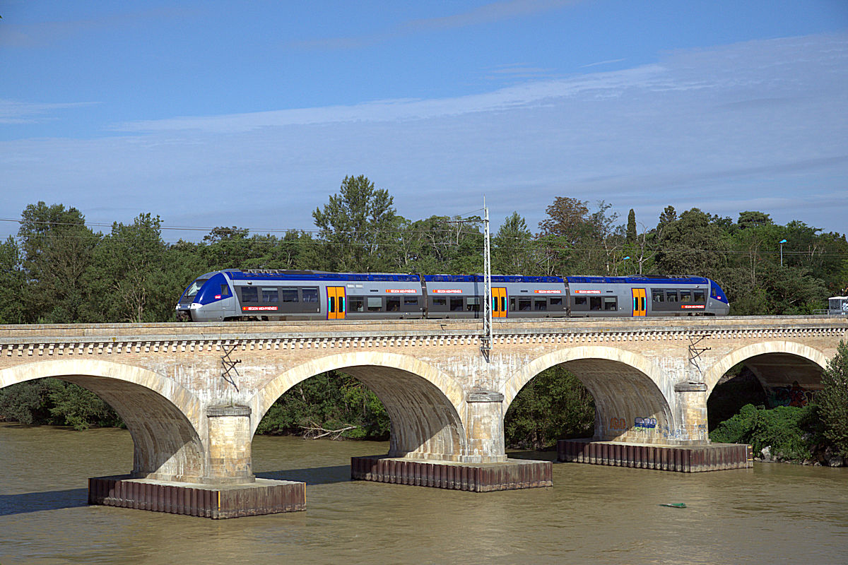 B 81500/B 81499 MIDI-PYRÉNÉES