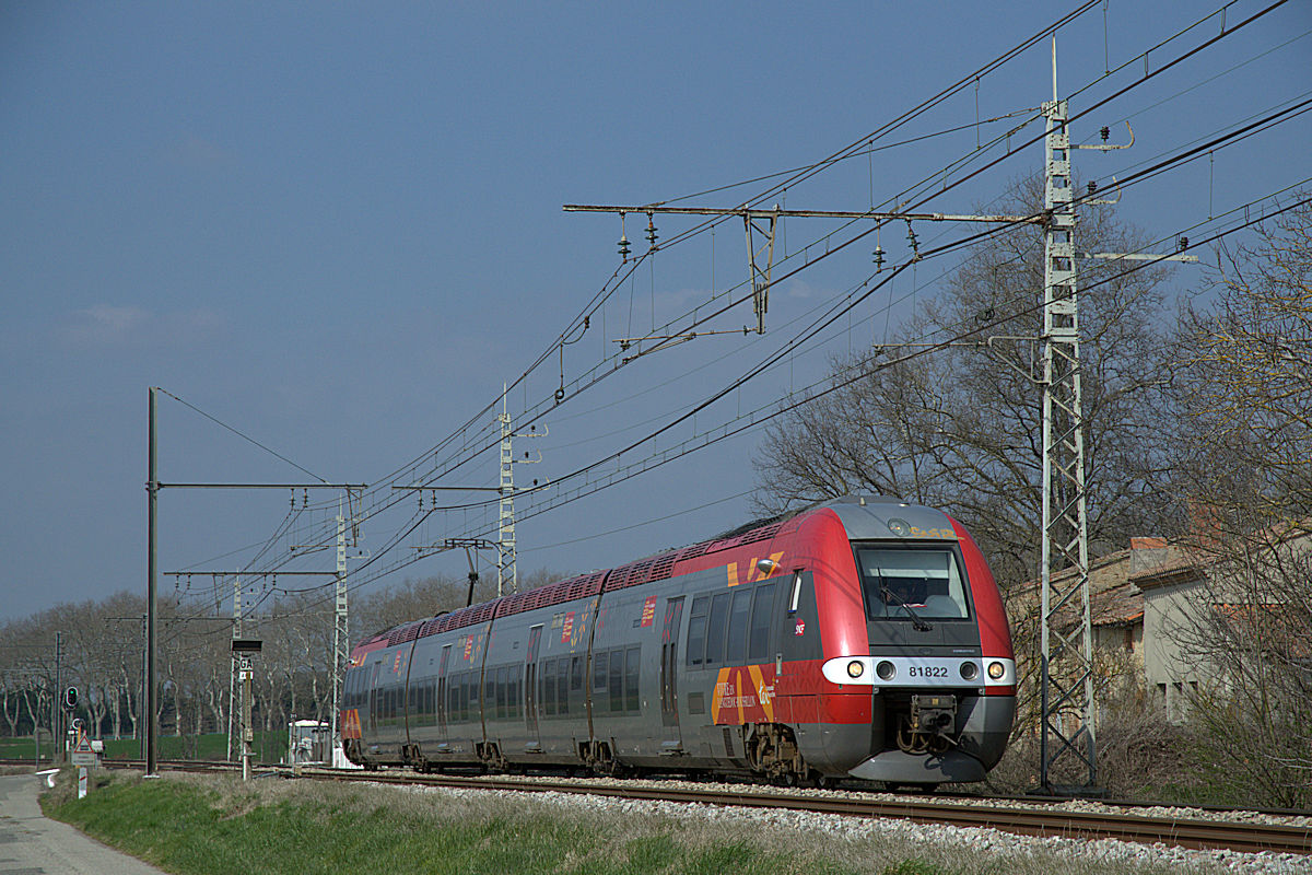 B 81822/B 81821 LANGUEDOC-ROUSSILLON