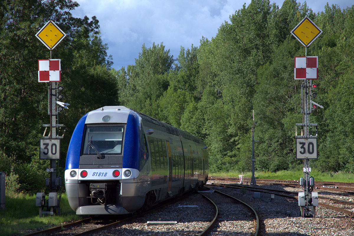 B 81818 / B 81817 MIDI-PYRÉNÉES - RODEZ-BRIVE-LA-GAILLARDE