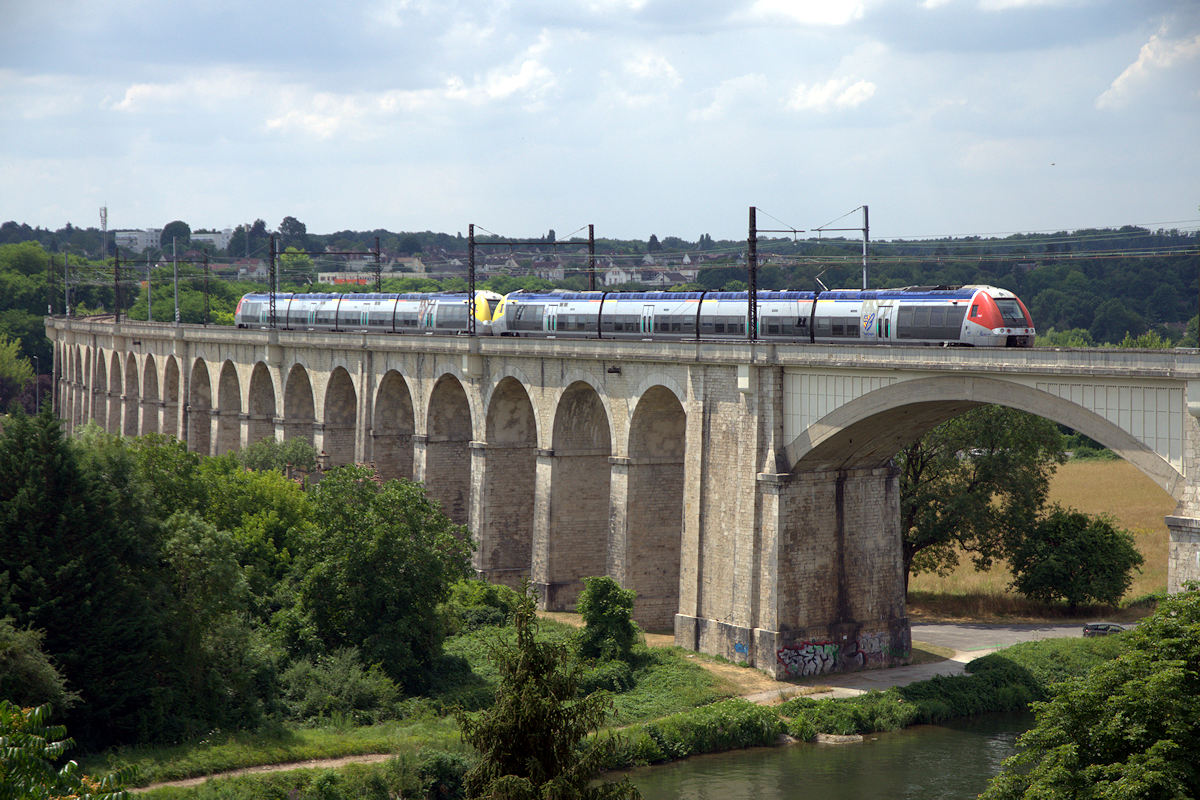 B 81567/B 81568 BOURGOGNE