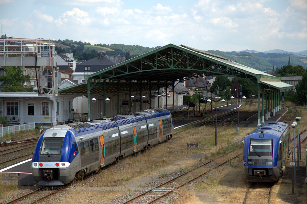 B 81848 / B 81847/B 81848 MIDI-PYRÉNÉES - TOULOUSE-MATABIAU-AURILLAC