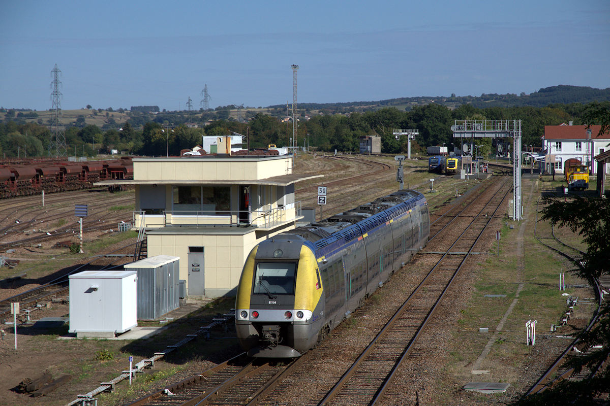 B 81754 / B 81753/B 81754 BOURGOGNE-FRANCHE-COMTÉ