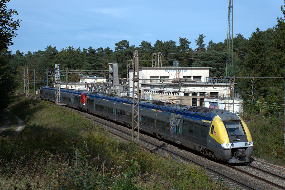 B 81870/B 81869 BOURGOGNE-FRANCHE-COMTÉ + B 81797/B 81798 BOURGOGNE-FRANCHE-COMTÉ