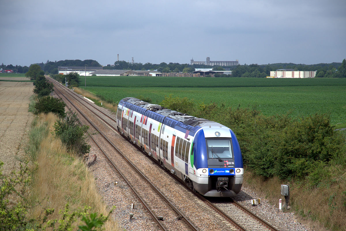 B 82533 ÎLE-DE-FRANCE