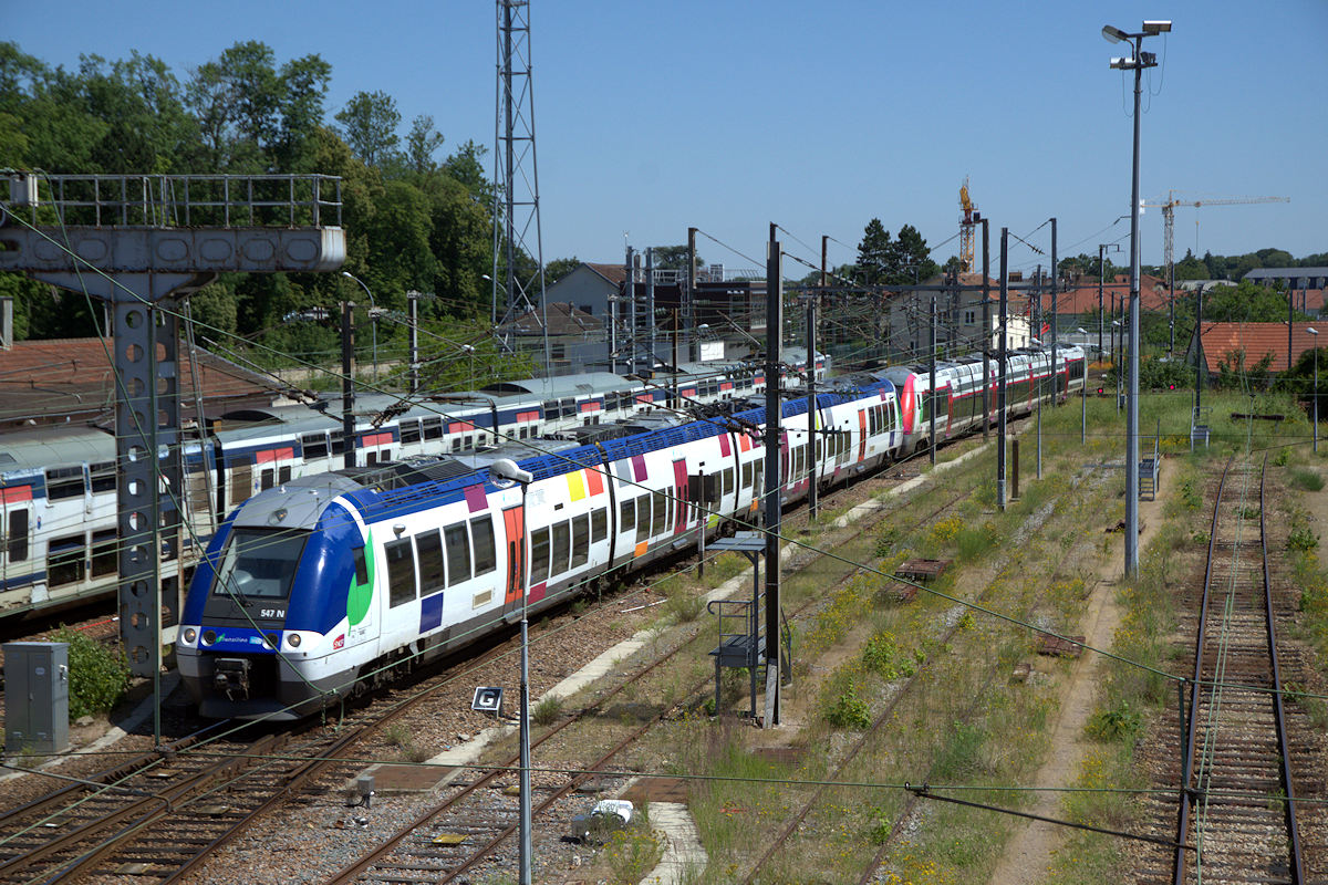 B 82547/B 82548 547 N ÎLE-DE-FRANCE