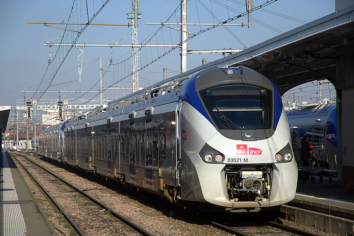 B 83521/B 83522 M MIDI-PYRÉNÉES + B 83519/B 83520 M MIDI-PYRÉNÉES