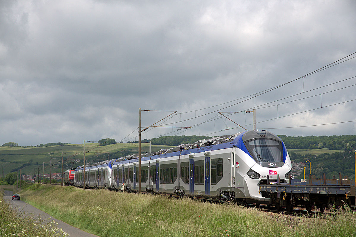 B 83535/B 83536 M MIDI-PYRÉNÉES