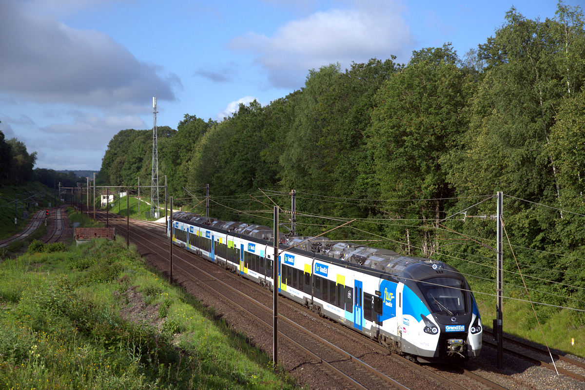 B 85075/B 85076 L GRAND EST
