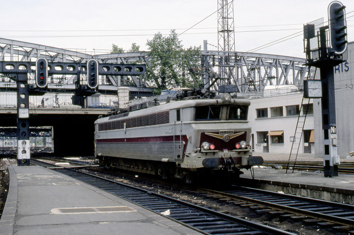 CC 40105 « HYÈRES »