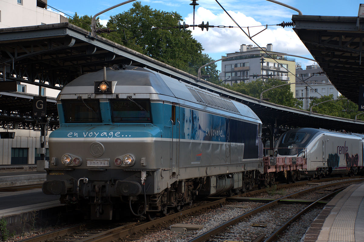 CC 72074 « TOULON » • SÉRIE 106 RENFE • RAME 09 • BB 22251