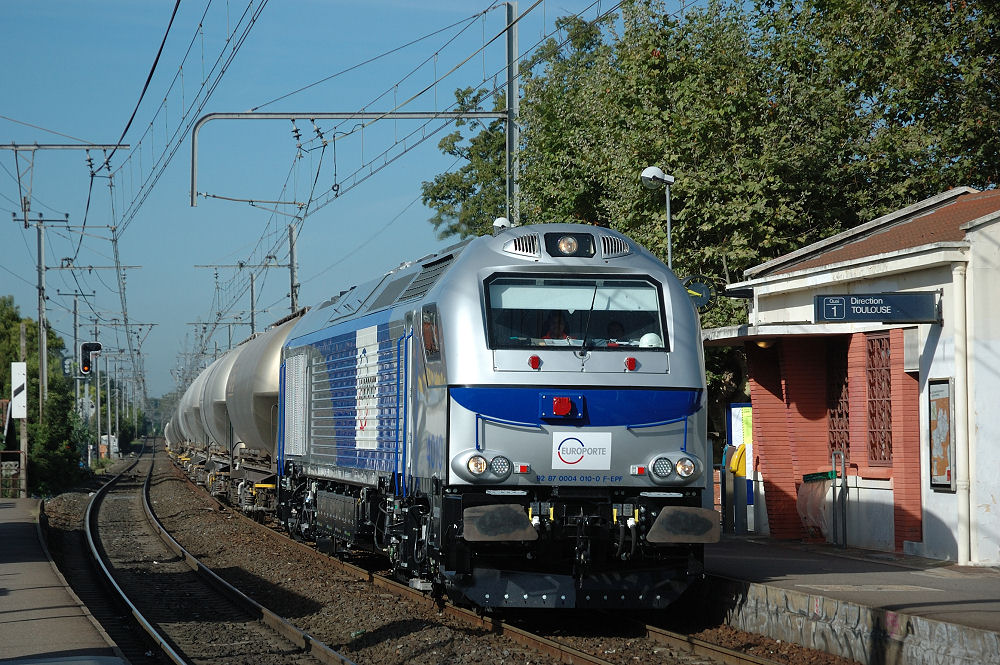 E 4010 EUROPORTE 92 87 0004 010-0 F-EPF