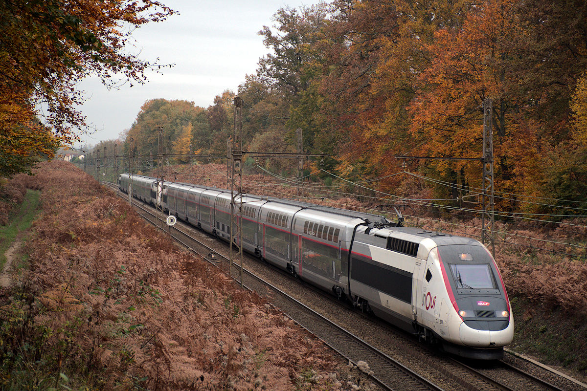 TGV 271 + TGV 264 • TGV INOUI 34107 PARIS-GARE DE LYON > MARSEILLE-SAINT-CHARLES