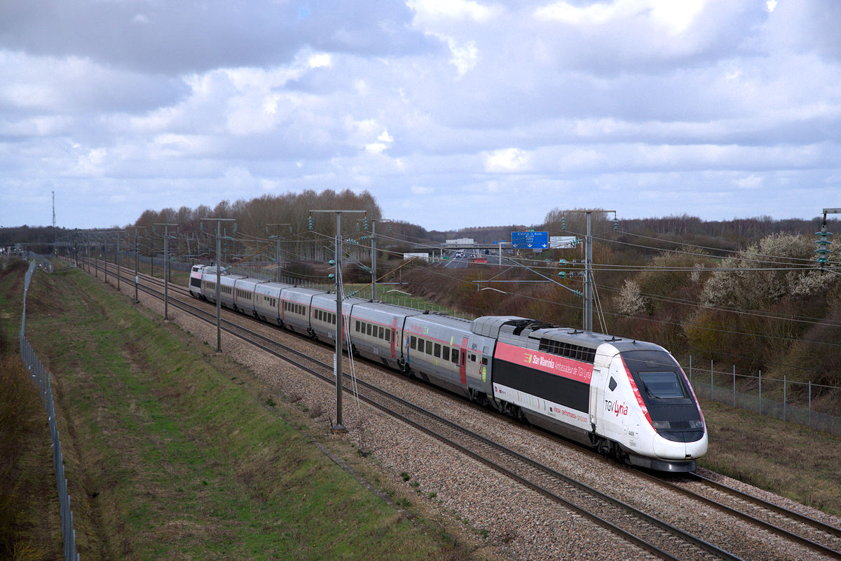 TGV 4409 « STAN WAWRINKA AMBASSADEUR DE TGV LYRIA »