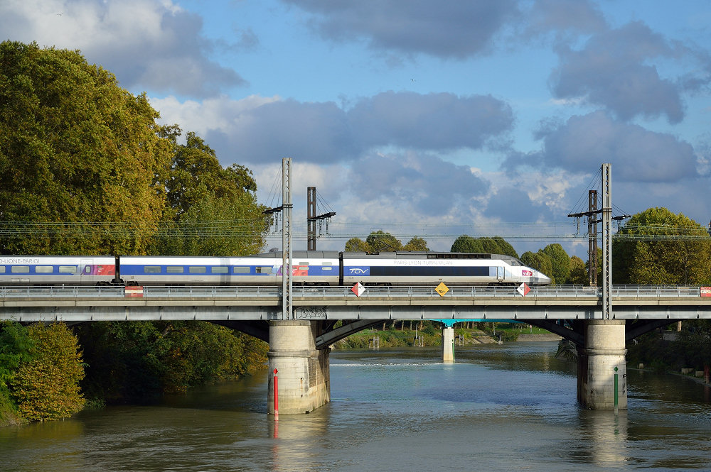 TGV 4502