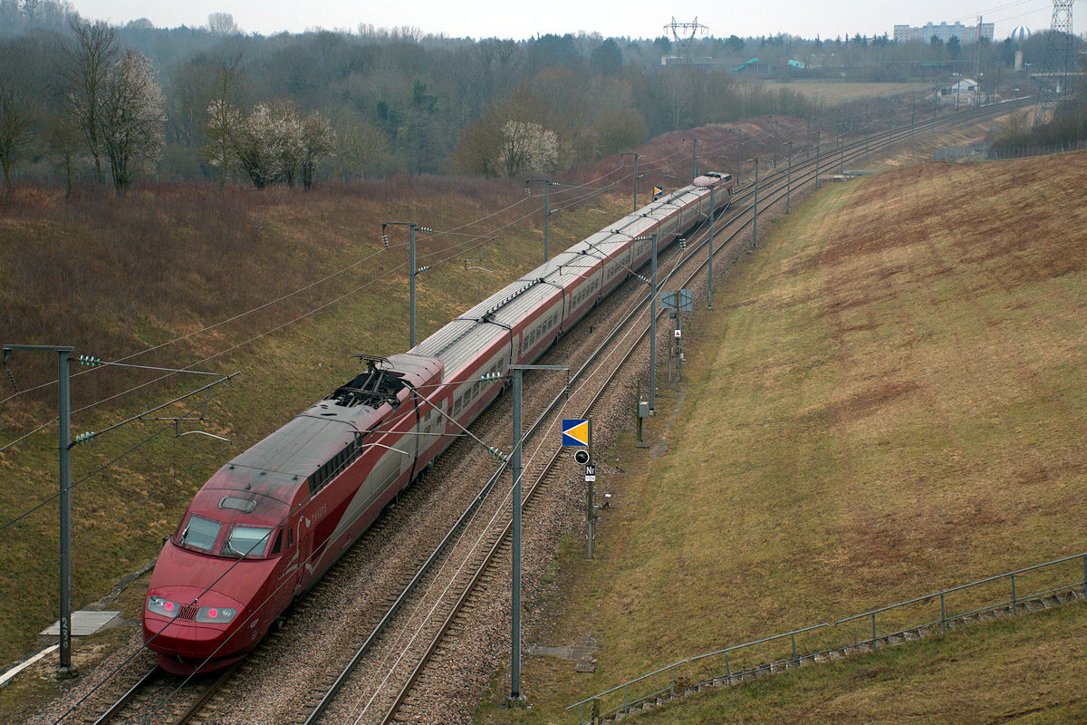 TGV 4537