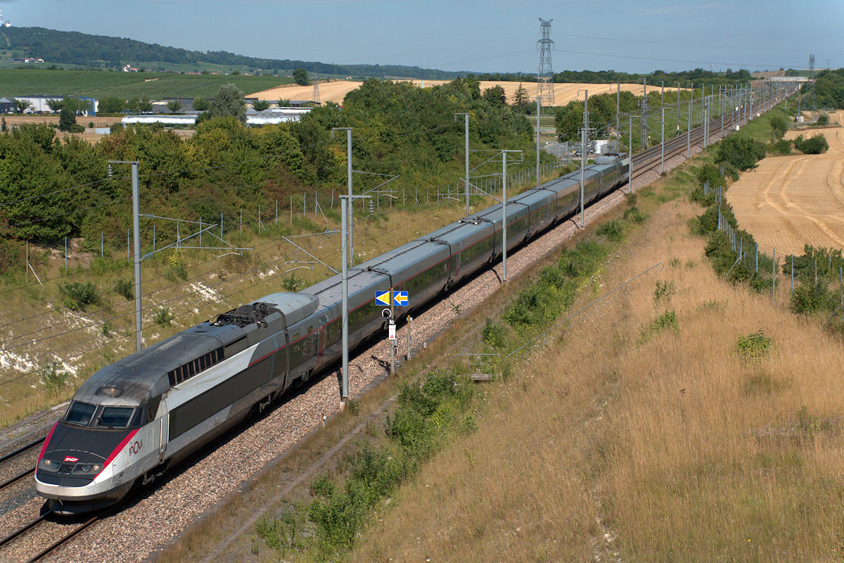 TGV 560