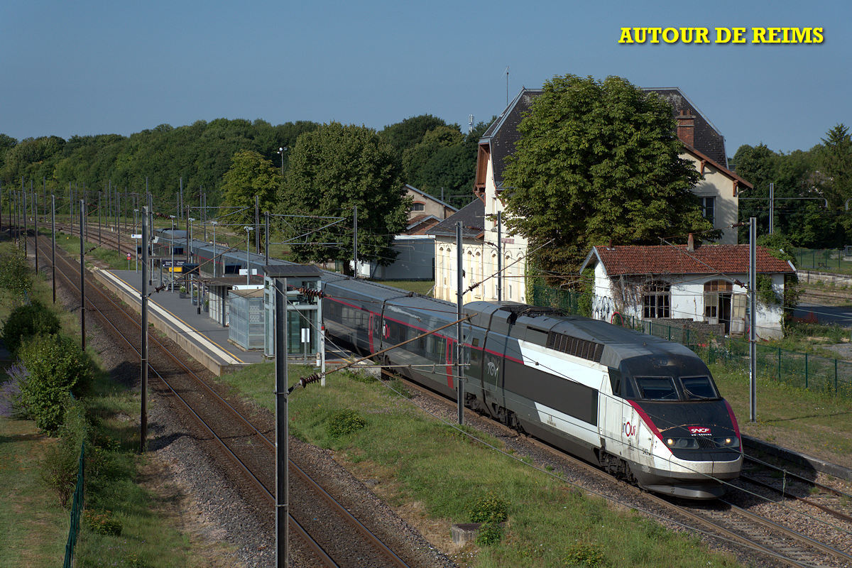 AUTOUR DE REIMS
