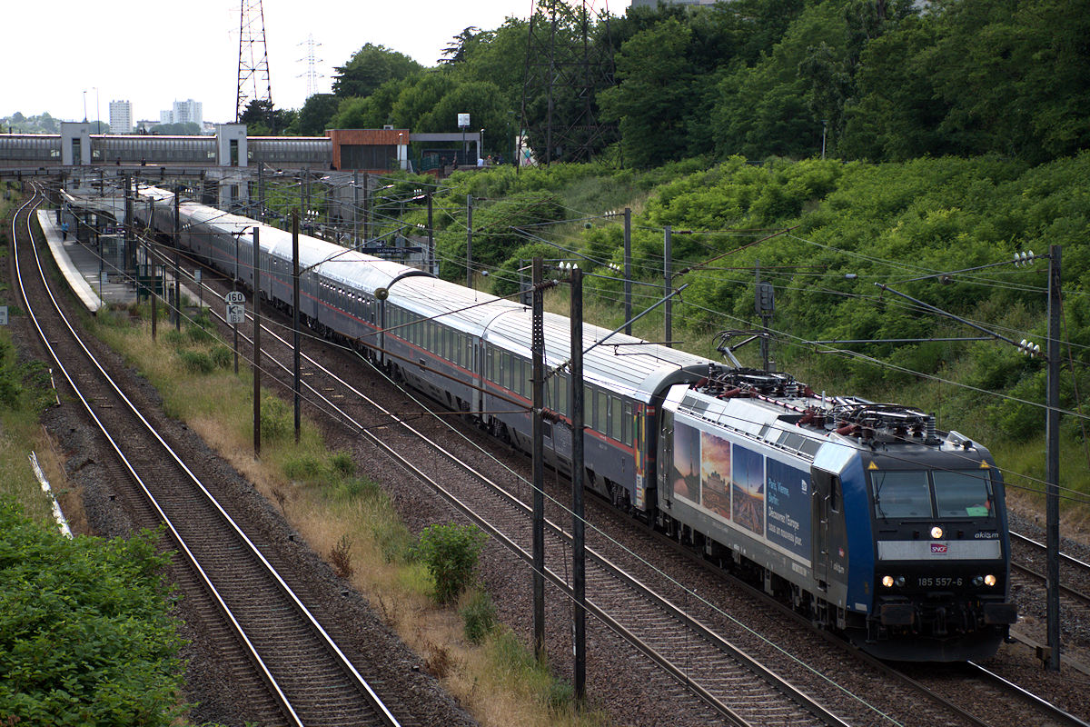 185 557-6 AKIEM