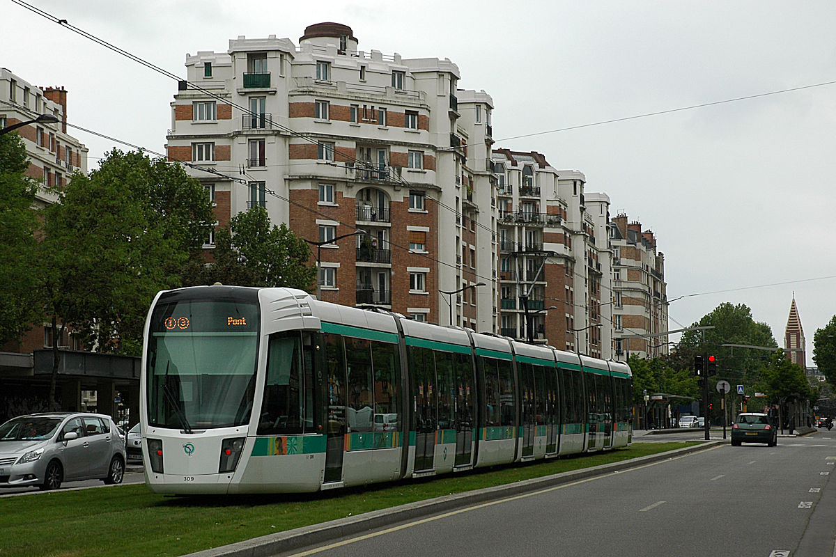 ÎLE DE FRANCE • ALSTOM CITADIS 402