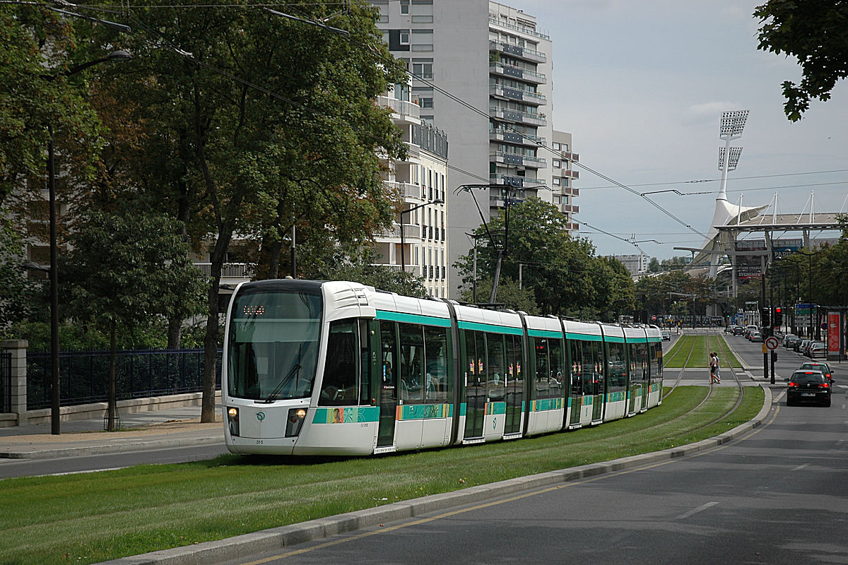 ÎLE DE FRANCE • ALSTOM CITADIS 402