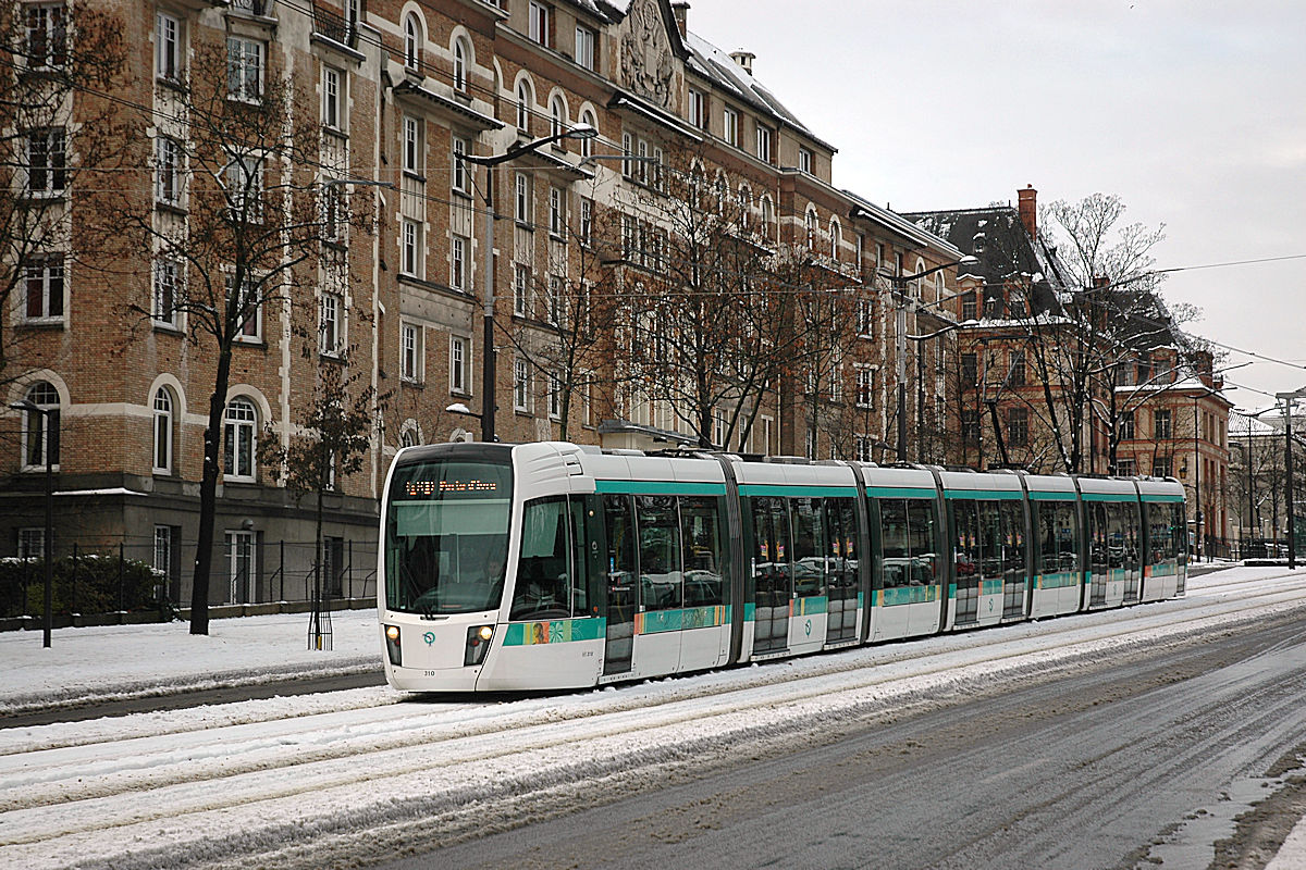 ÎLE DE FRANCE • ALSTOM CITADIS 302