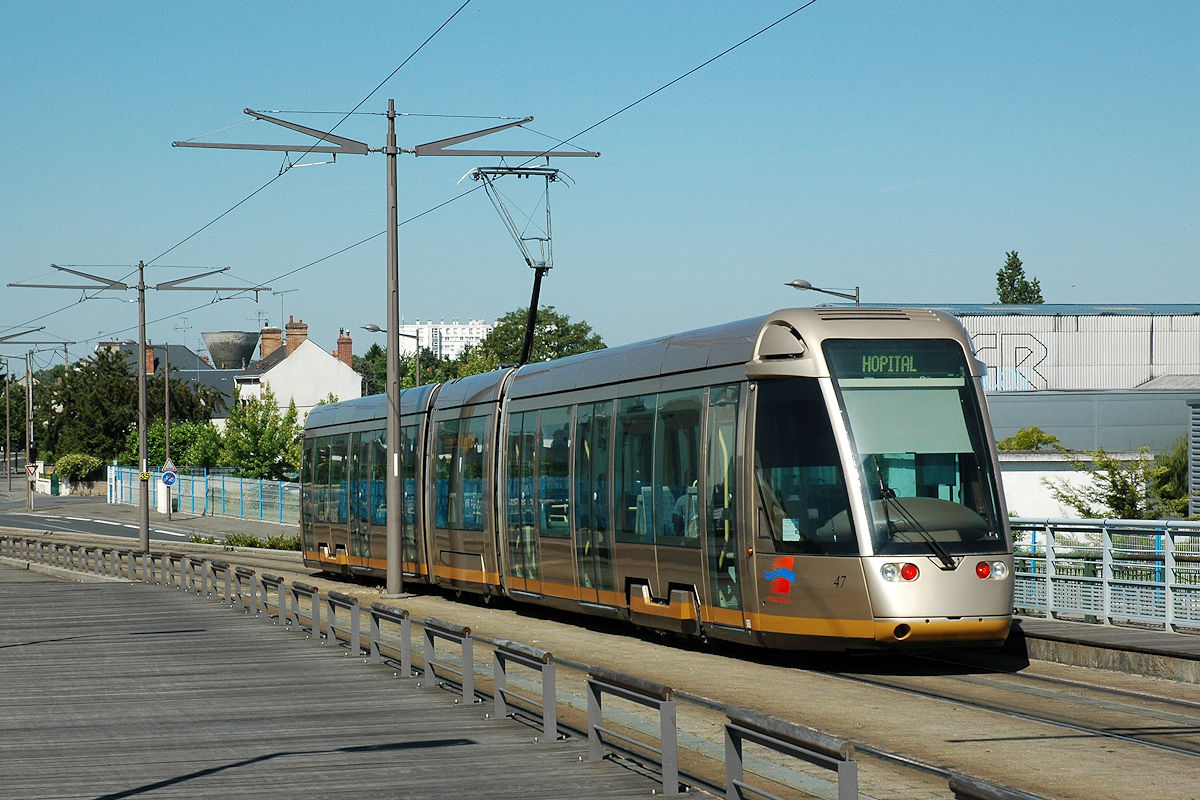 ORLÉANS • ALSTOM CITADIS 301